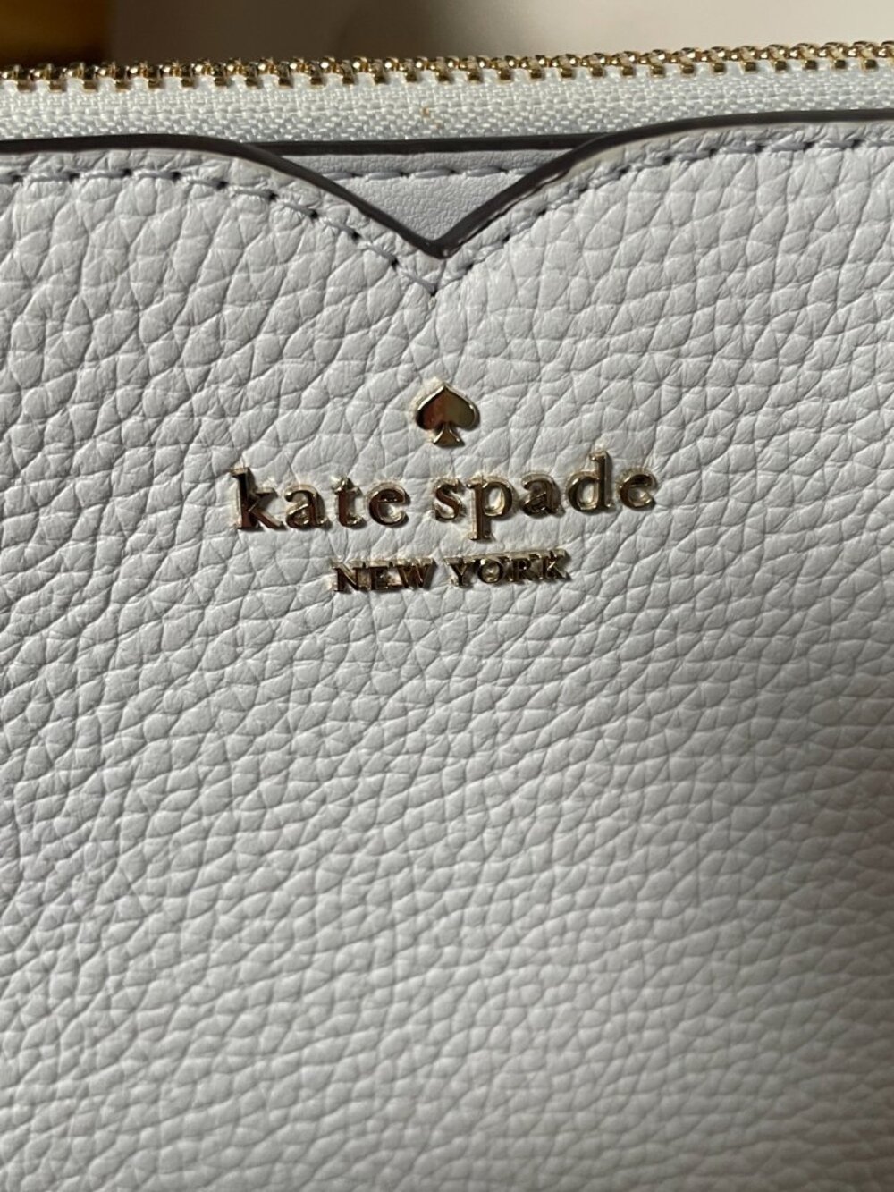 Kate Spade Harlow Crossbody bag in light Grey - Picture 3 of 13